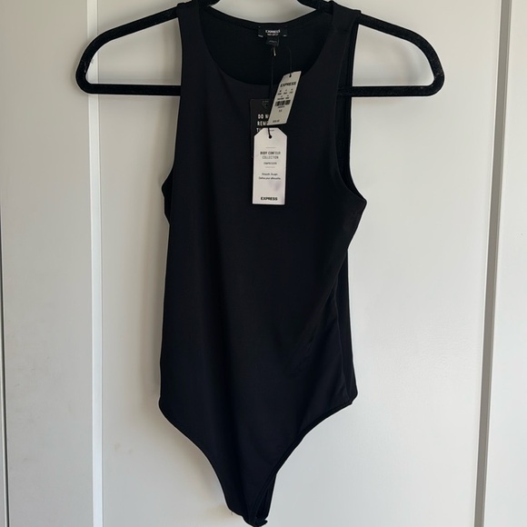 NWT Express Body Contour Compression High Neck
Bodysuit - size XS - black - Picture 6 of 12